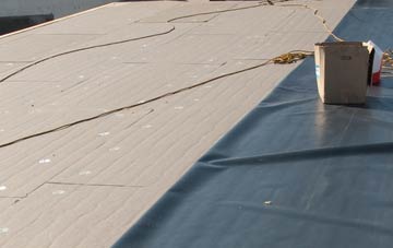 disadvantages of Gleann Dail Bho Dheas flat roof insulation