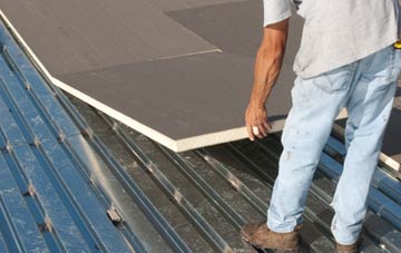benefits of insulating Gleann Dail Bho Dheas flat roofing
