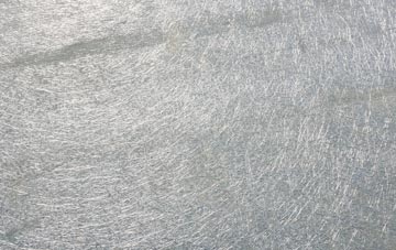 Gleann Dail Bho Dheas laminate fibreglass or shingles?